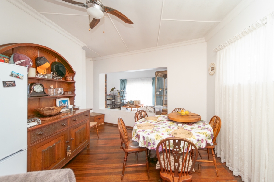 4 Bedroom Property for Sale in Sunnyridge Eastern Cape